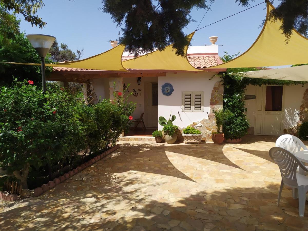 Bed and Breakfast I Ciusiddi Portopalo Di Capo Passero Екстер'єр фото