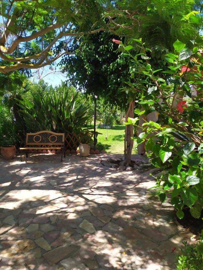Bed and Breakfast I Ciusiddi Portopalo Di Capo Passero Екстер'єр фото