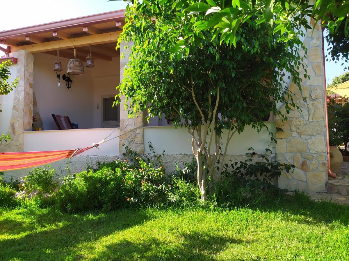 Bed and Breakfast I Ciusiddi Portopalo Di Capo Passero Екстер'єр фото
