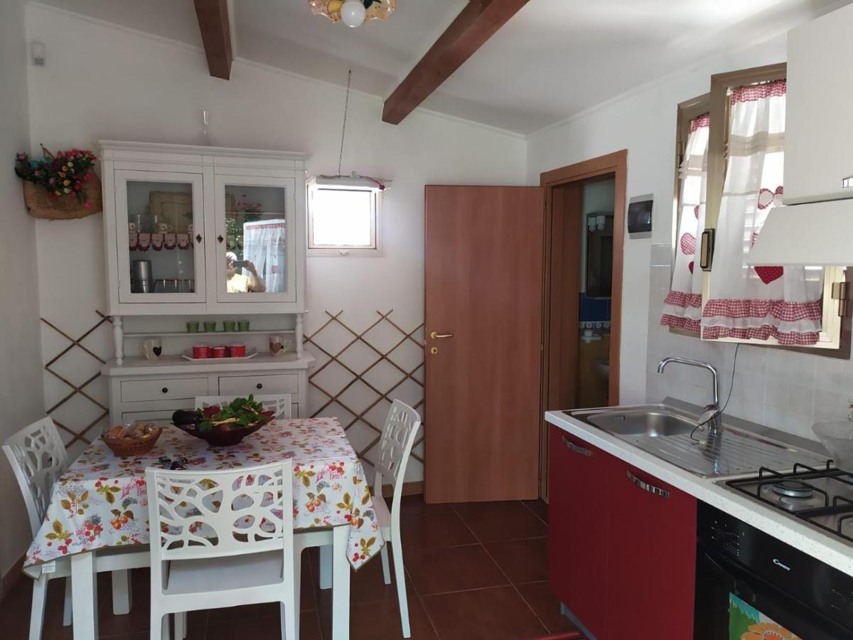 Bed and Breakfast I Ciusiddi Portopalo Di Capo Passero Екстер'єр фото