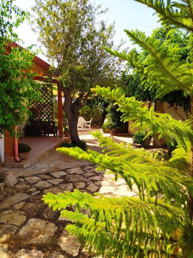 Bed and Breakfast I Ciusiddi Portopalo Di Capo Passero Екстер'єр фото