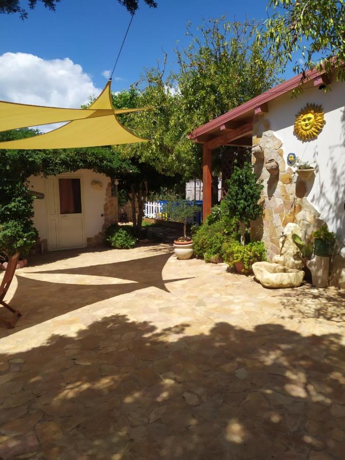 Bed and Breakfast I Ciusiddi Portopalo Di Capo Passero Екстер'єр фото